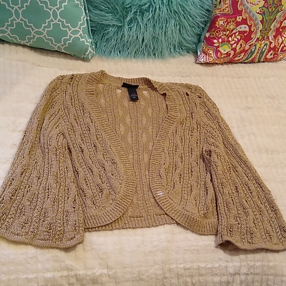 Lane Bryant Sweaters - Lane Bryant Open Front Shrug SZ 14/16 EUC